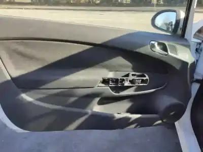 Sloopvoertuig opel corsa d (s07) 1.3 cdti (l08 l68) van het jaar 2008 aangedreven z 13 dtj