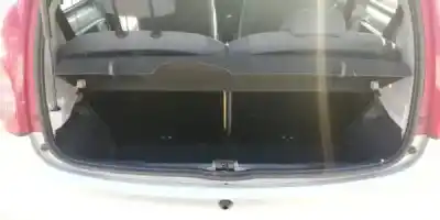 Veicolo di demolizione peugeot 107 1.0 cat (384f) dell'anno 2006 alimentato cfb (1kr)