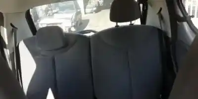 Veicolo di demolizione peugeot 107 1.0 cat (384f) dell'anno 2006 alimentato cfb (1kr)