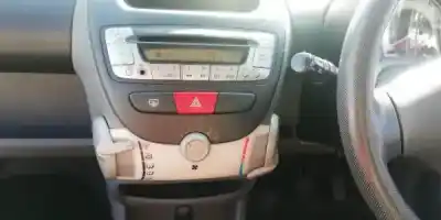 Veicolo di demolizione peugeot 107 1.0 cat (384f) dell'anno 2006 alimentato cfb (1kr)