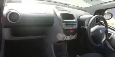 Veicolo di demolizione peugeot 107 1.0 cat (384f) dell'anno 2006 alimentato cfb (1kr)