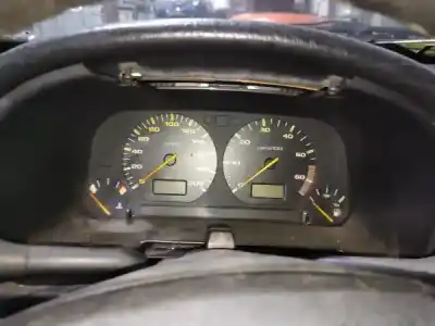 Veículo de Sucata seat ibiza ii (6k1) 1.0 i do ano 1998 alimentado 