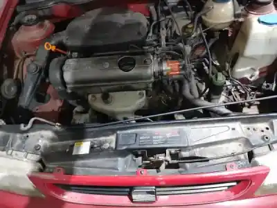 Veículo de Sucata seat ibiza ii (6k1) 1.0 i do ano 1998 alimentado 