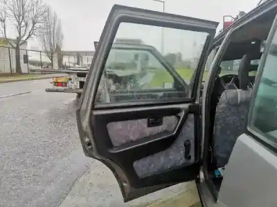 Veículo de Sucata fiat uno (146_) 50 1.1 do ano 1992 alimentado 160 a3.000