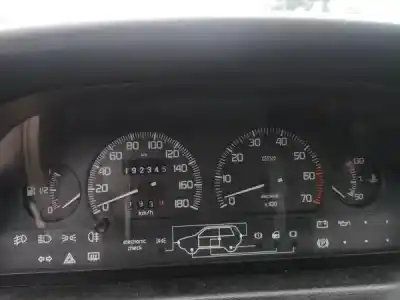 Veículo de Sucata fiat uno (146_) 50 1.1 do ano 1992 alimentado 160 a3.000