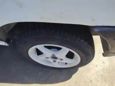 Veículo de Sucata renault clio i b c57_, 5 357_ 1.9 d b c s576. b c s57l do ano 1993 alimentado 