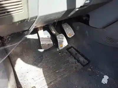 Veículo de Sucata renault clio i b c57_, 5 357_ 1.9 d b c s576. b c s57l do ano 1992 alimentado 