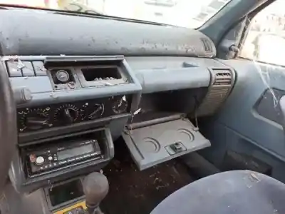 Veículo de Sucata renault clio i b c57_, 5 357_ 1.9 d b c s576. b c s57l do ano 1992 alimentado 