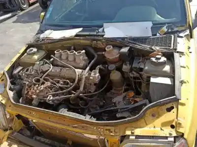 Veículo de Sucata renault clio i b c57_, 5 357_ 1.9 d b c s576. b c s57l do ano 1992 alimentado 