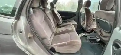 Здавання транспортного засобу renault scénic i veículo multiuso (ja0/1_, fa0_) 1.4 i року 0 потужний 