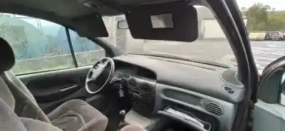 Здавання транспортного засобу renault scénic i veículo multiuso (ja0/1_, fa0_) 1.4 i року 0 потужний 