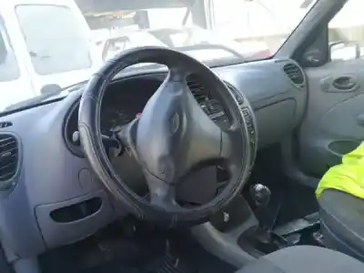 Verschrottungsfahrzeug ford fiesta caixa (jv_) d 1.8 des jahres 1998 angetrieben 