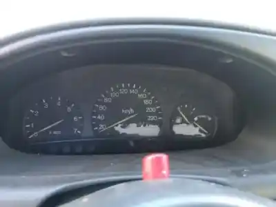 Verschrottungsfahrzeug ford fiesta caixa (jv_) d 1.8 des jahres 1998 angetrieben 