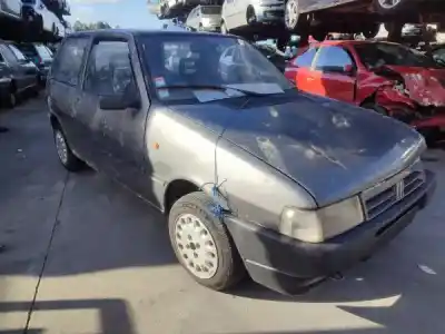 Sloopvoertuig fiat uno (146) 1.0 i.e. pink / 45 i.e. van het jaar 1991 aangedreven 