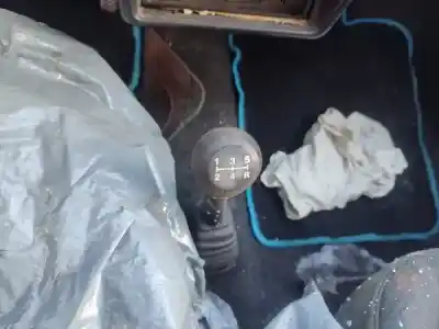 Sloopvoertuig fiat uno (146) 1.0 i.e. pink / 45 i.e. van het jaar 1991 aangedreven 