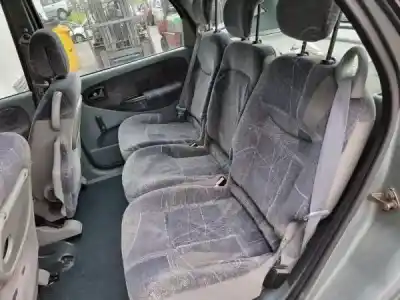 Scrapping Vehicle renault megane scenic (ja0/1_) 1.4 i (ja0e) of the year 0 powered e7j 764