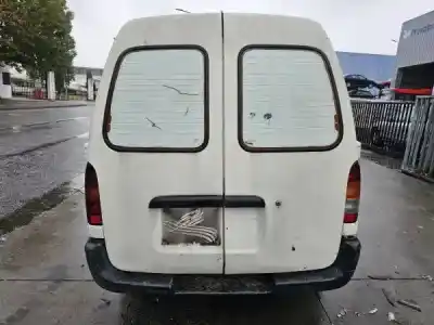 Veículo de Sucata nissan vanette cargo (hc23) 2.3 diesel do ano 1997 alimentado ld23