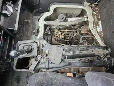 Veículo de Sucata nissan vanette cargo (hc23) 2.3 diesel do ano 1997 alimentado ld23