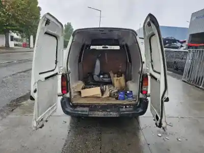 Veículo de Sucata nissan vanette cargo (hc23) 2.3 diesel do ano 1997 alimentado ld23