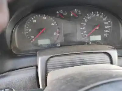 Veicolo di demolizione volkswagen passat b5 (3b2) 1.9 tdi dell'anno 0 alimentato afn