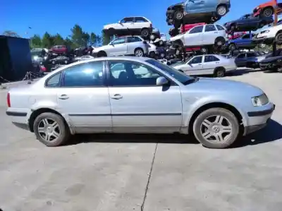 Veicolo di demolizione volkswagen passat b5 (3b2) 1.9 tdi dell'anno 0 alimentato afn