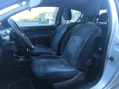 Veículo de Sucata peugeot 206 (2a/c) 1.1 gasolina 5p do ano 2001 alimentado hfx (tu1jp)