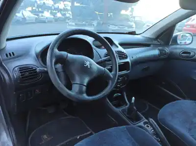 Veículo de Sucata peugeot 206 (2a/c) 1.1 gasolina 5p do ano 2001 alimentado hfx (tu1jp)