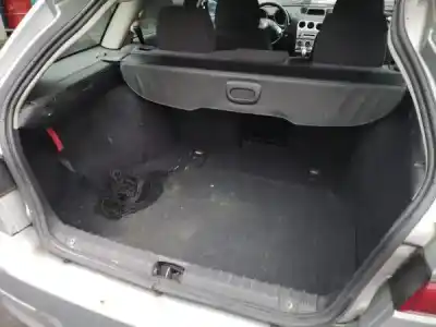 Veículo de Sucata alfa romeo 156 (932_) 1.6 16v t.spark (932a4) do ano 2004 alimentado 