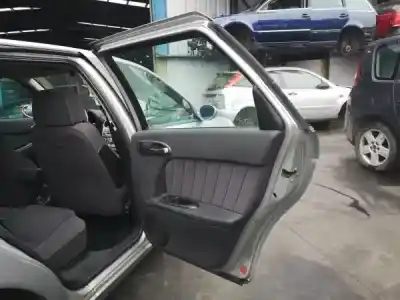 Veículo de Sucata alfa romeo 156 (932_) 1.6 16v t.spark (932a4) do ano 2004 alimentado 