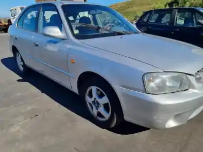 Veículo de Sucata HYUNDAI ACCENT (LC) 1.3 CAT do ano 2001 alimentado G4EA