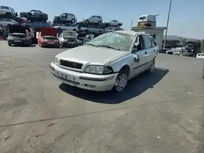 Scrapping Vehicle volvo v40 combi (645) 1.6 of the year 0 powered b 4164 s2