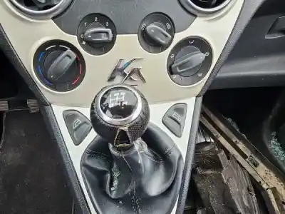 Vehicul casat ford ka (ru8) 1.2 al anului 2009 alimentat 