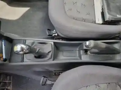 Здавання транспортного засобу skoda fabia i (6y2) 1.4 16v року 0 потужний bbz
