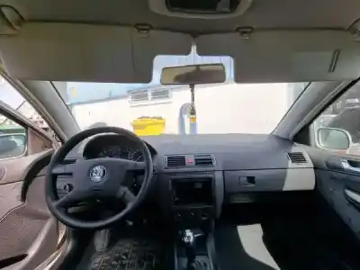 Здавання транспортного засобу skoda fabia i (6y2) 1.4 16v року 0 потужний bbz