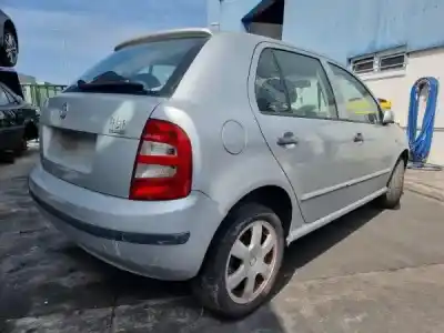 Здавання транспортного засобу skoda fabia i (6y2) 1.4 16v року 0 потужний bbz