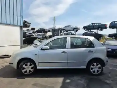Здавання транспортного засобу skoda fabia i (6y2) 1.4 16v року 0 потужний bbz