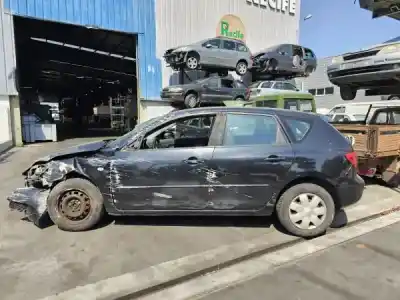 Scrapping Vehicle mazda 3 (bk) 1.3 (bk14) of the year 2004 powered 0