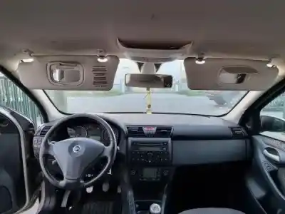 Veicolo di demolizione fiat stilo (192) 1.6 16v dell'anno 0 alimentato 182 b6.000