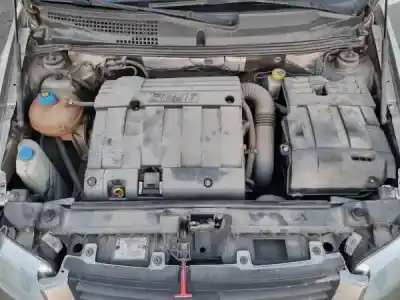 Veicolo di demolizione fiat stilo (192) 1.6 16v dell'anno 0 alimentato 182 b6.000
