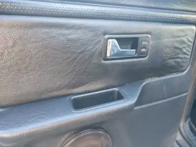 Veicolo di demolizione audi 80 avant (8c5, b4) 1.6 e dell'anno 0 alimentato ada