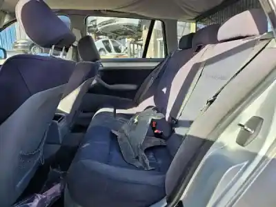 Sloopvoertuig bmw 3 touring (e46) 320 d van het jaar 2004 aangedreven m47 d20 (204d1)