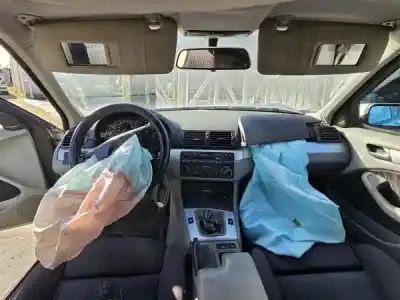 Sloopvoertuig bmw 3 touring (e46) 320 d van het jaar 2004 aangedreven m47 d20 (204d1)