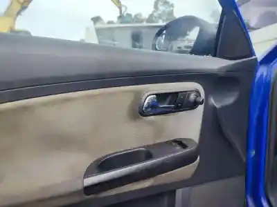 Veículo de Sucata seat ibiza iii (6l1) 1.2 do ano 0 alimentado azq