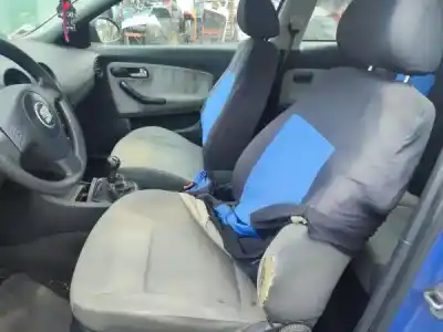 Veículo de Sucata seat ibiza iii (6l1) 1.2 do ano 0 alimentado azq