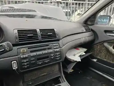 Sloopvoertuig bmw 3 touring (e46) 320 d van het jaar 1999 aangedreven m47 d20 (204d1)