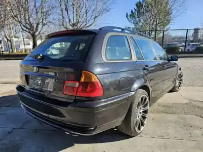 Veículo de Sucata bmw 3 touring (e46) 320 d do ano 2000 alimentado m47 d20 (204d1)