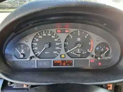 Veículo de Sucata bmw 3 touring (e46) 320 d do ano 2000 alimentado m47 d20 (204d1)