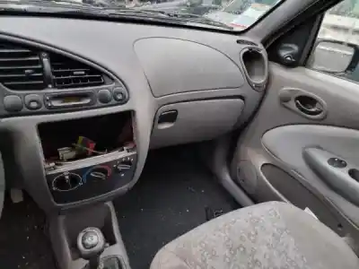 Scrapping Vehicle ford fiesta iv (ja_, jb_) 1.25 i 16v of the year 0 powered dhg