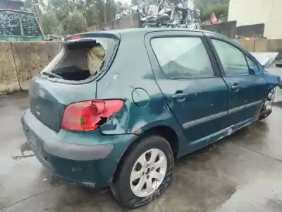 Veículo de Sucata peugeot 307 (3a/c) 1.4 do ano 2002 alimentado kfw (tu3jp)
