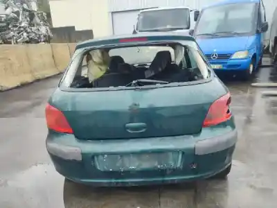 Veículo de Sucata peugeot 307 (3a/c) 1.4 do ano 2002 alimentado kfw (tu3jp)